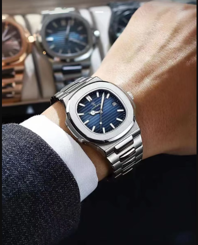 Elysium Luxe™: L'Orologio da Uomo che Definisce il Lusso